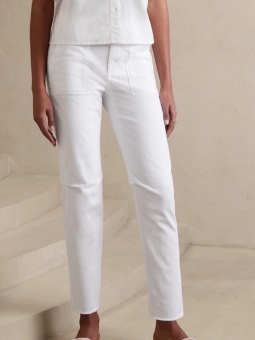 Banana Republic Factory Girlfriend Authentic Chino Ankle Pants White Raw Frayed